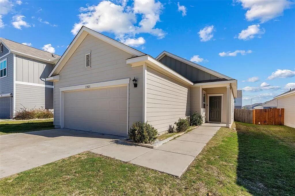 View 13021 Foreston Dr in Harris Branch Tr E-68 Sec 1 13021 Foreston Dr - front exterior - Luxury home in Harris Branch Tr E-68 Sec 1, Austin, TX