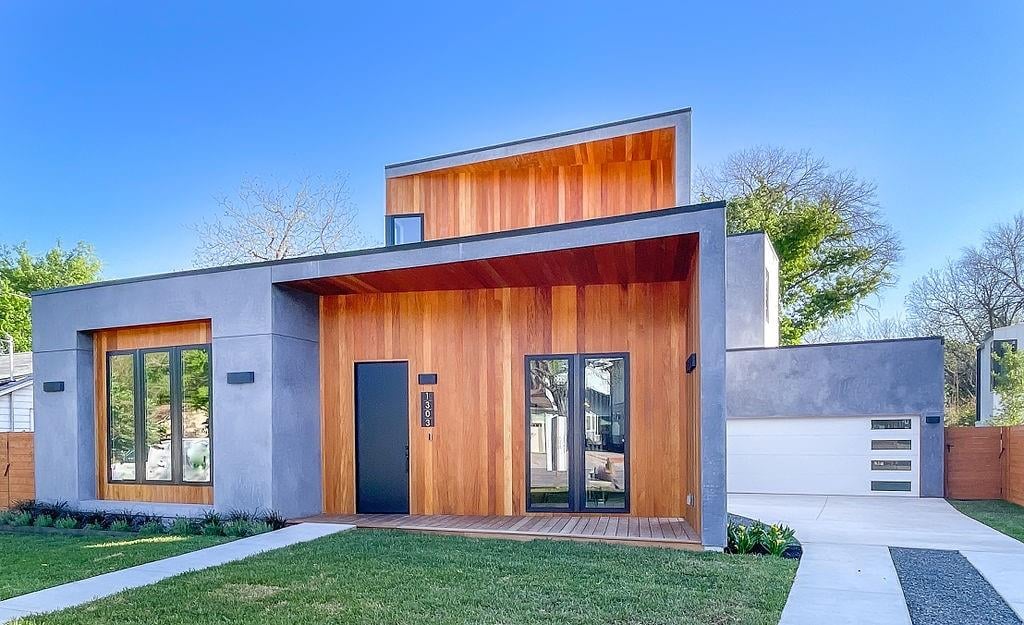 View 1303 Justin Ln in Crestview Add Sec 01 1303 Justin Ln - front exterior - Luxury home in Crestview Add Sec 01, Austin, TX
