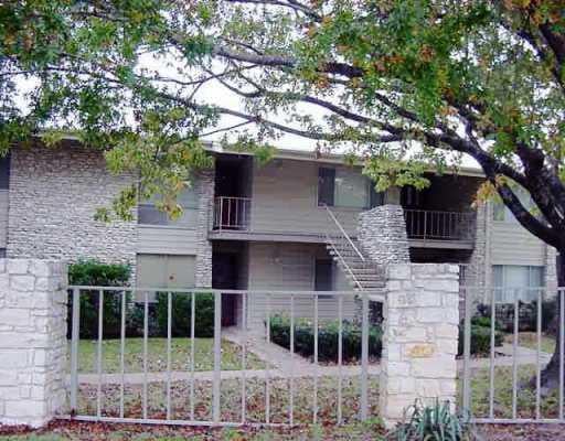 View 1304 MARIPOSA Dr Unit #204 in Travis Heights 1304 MARIPOSA Dr Unit #204 - property photo 1 - Luxury home in Travis Heights, Austin, TX