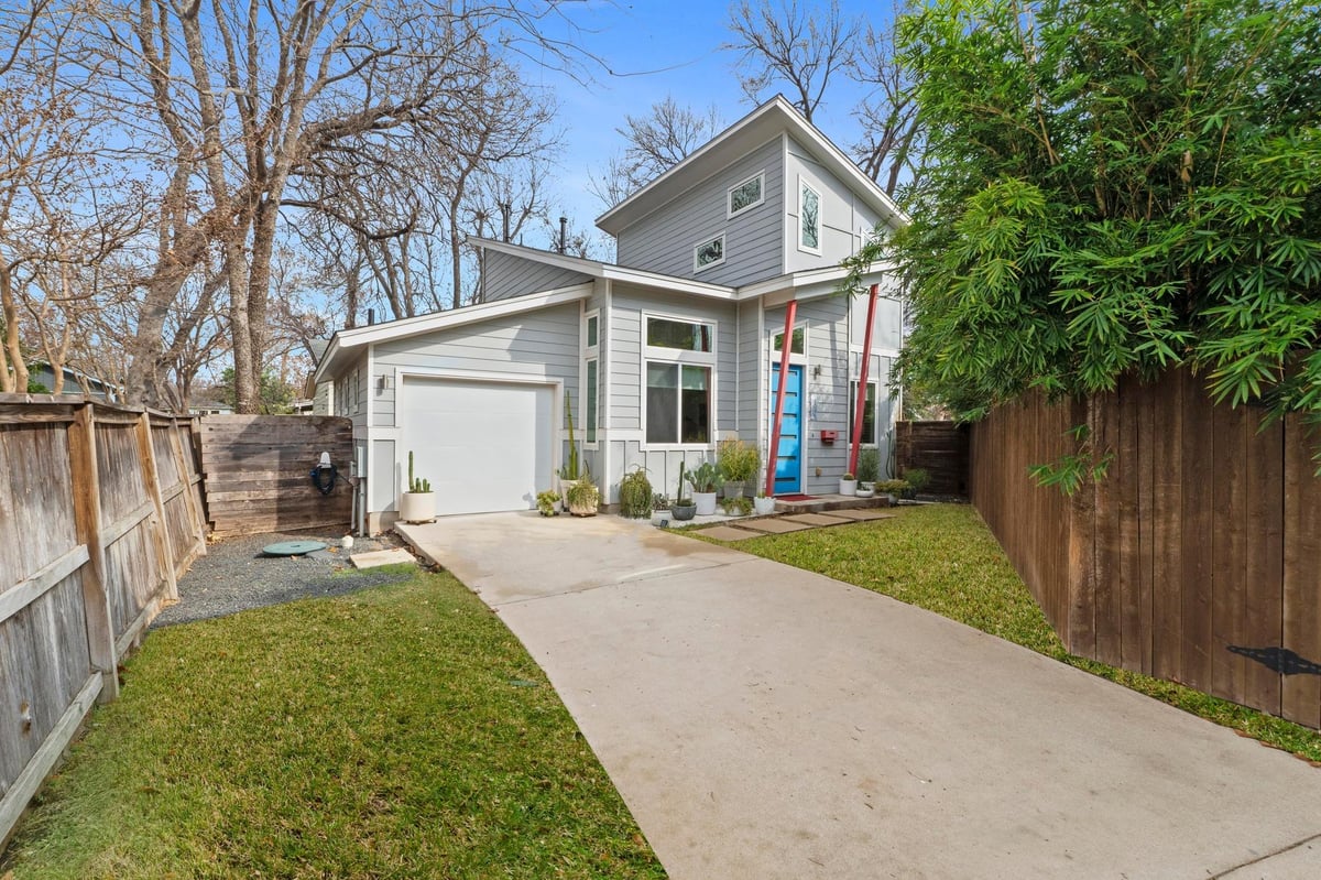 View 1304 Palo Duro Rd Unit #B in Violet Crown Heights Sec 02 1304 Palo Duro Rd Unit #B - front exterior - Luxury home in Violet Crown Heights Sec 02, Austin, TX