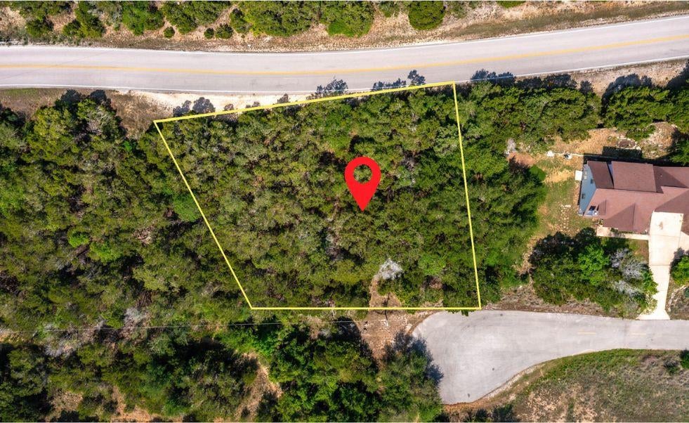 View 1306 Daviot Dr in Briarcliff Inc Sec 14 1306 Daviot Dr - front exterior - Luxury lot in Briarcliff Inc Sec 14, Spicewood, TX