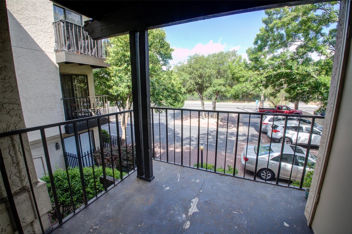 1306 Norwalk LN Unit #206, photo 1, Tarrytown, Austin, TX