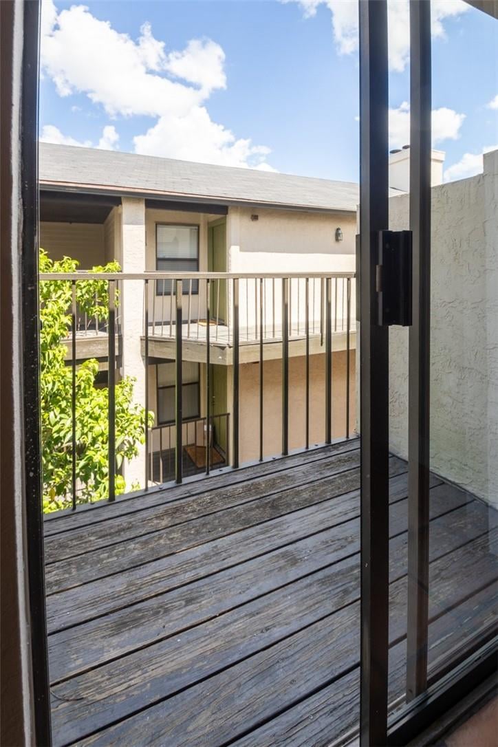 View 1306 Norwalk LN Unit #302 in Tarrytown 1306 Norwalk LN Unit #302, photo 1, Tarrytown, Austin, TX
