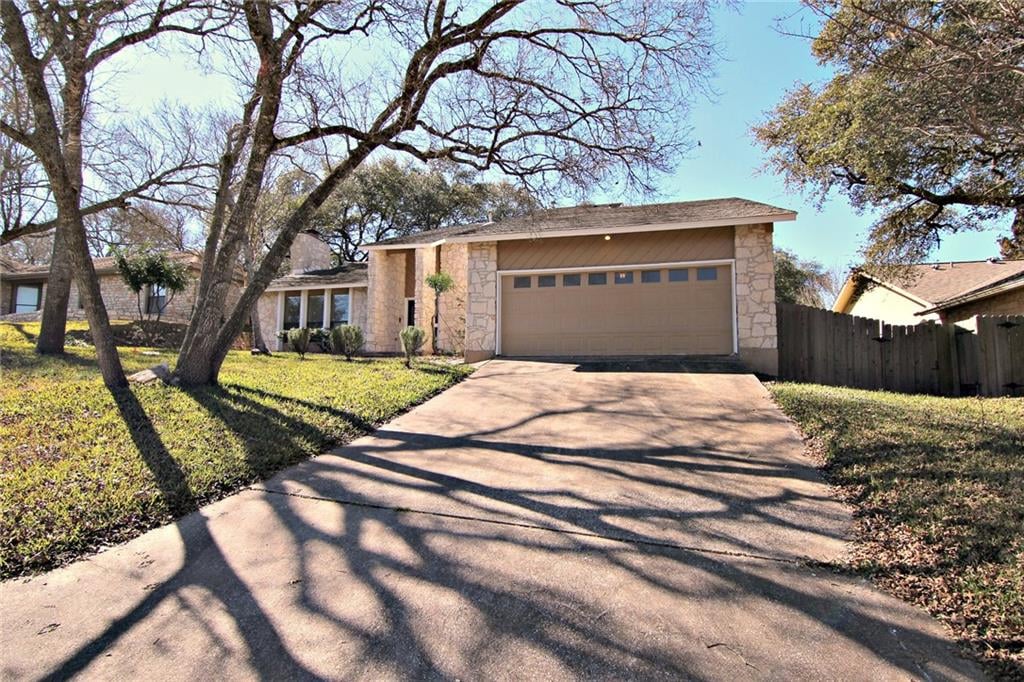 View 1306 Wilson Heights DR in Lost Creek Hill Top 1306 Wilson Heights DR - property photo 1 - Luxury home in Lost Creek Hill Top, Austin, TX