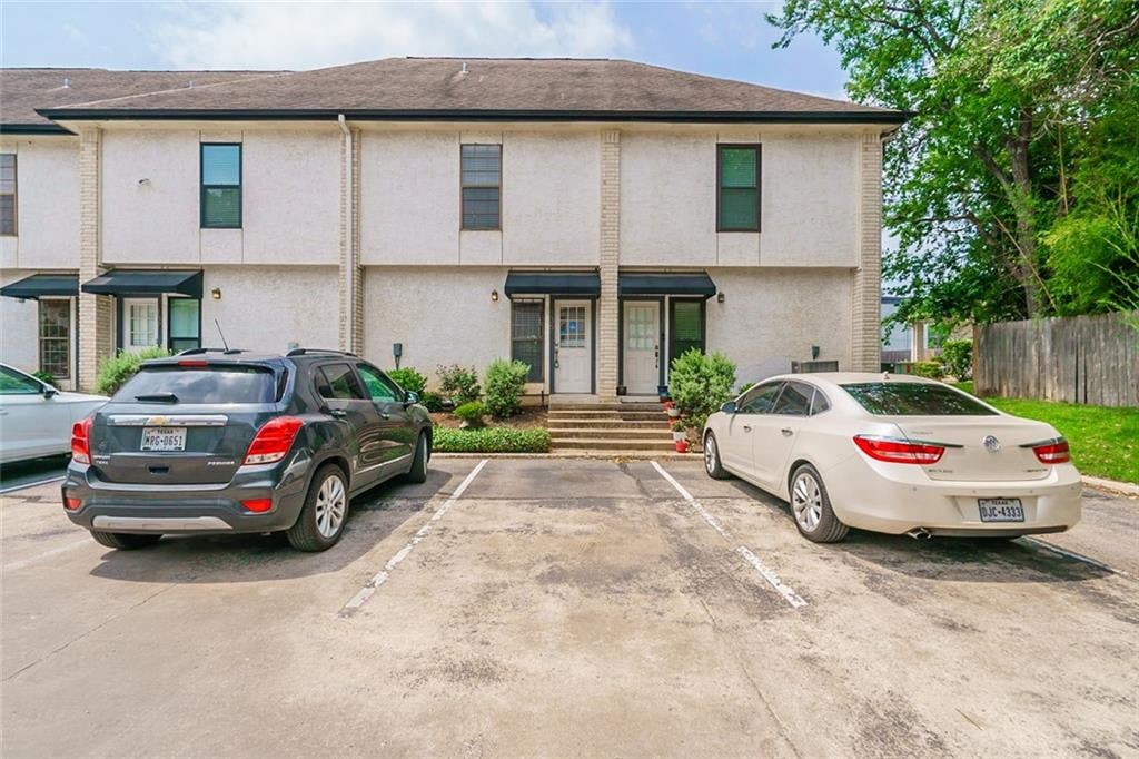 View 1307 Kinney Ave Unit #136 in Zilker 1307 Kinney Ave Unit #136 - property photo 1 - Luxury home in Zilker, Austin, TX