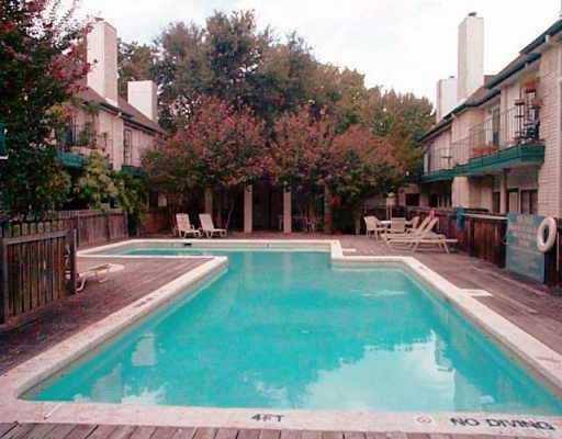 View 1307 KINNEY Ave Unit #153 in ASHTON GREEN CONDOMINIUMS 1307 KINNEY Ave Unit #153 - property photo 1 - Luxury home in ASHTON GREEN CONDOMINIUMS, Austin, TX