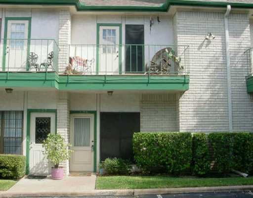 View 1307 Kinney Ave Unit #156 in Ashton Green Condominiums 1307 Kinney Ave Unit #156 - property photo 1 - Luxury home in Ashton Green Condominiums, Austin, TX