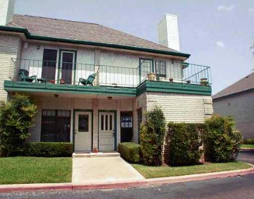 View 1307 KINNEY Unit #144 in ASHTON GREEN CONDOMINIUMS 1307 KINNEY Unit #144 - property photo 1 - Luxury home in ASHTON GREEN CONDOMINIUMS, Austin, TX