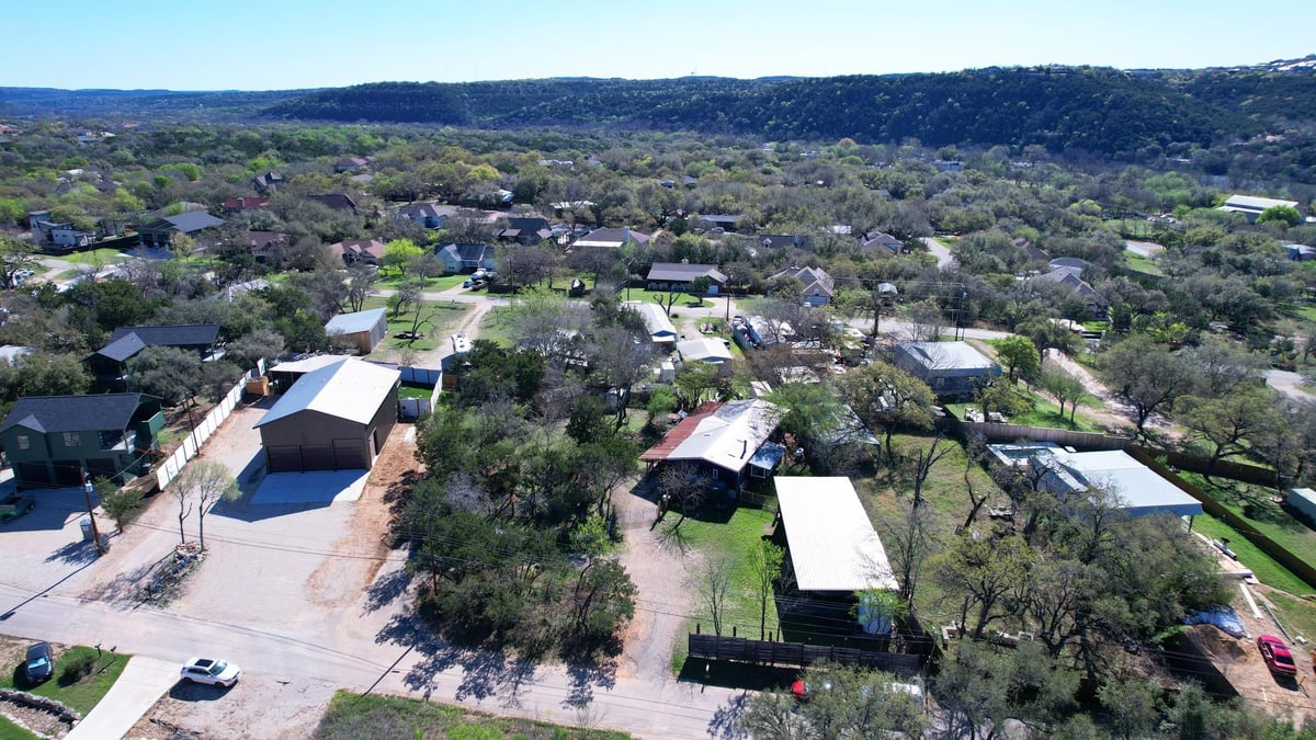 View 1307 Minnie DR in Baldwins Point Resub 1307 Minnie DR - front exterior - Luxury home in Baldwins Point Resub, Austin, TX
