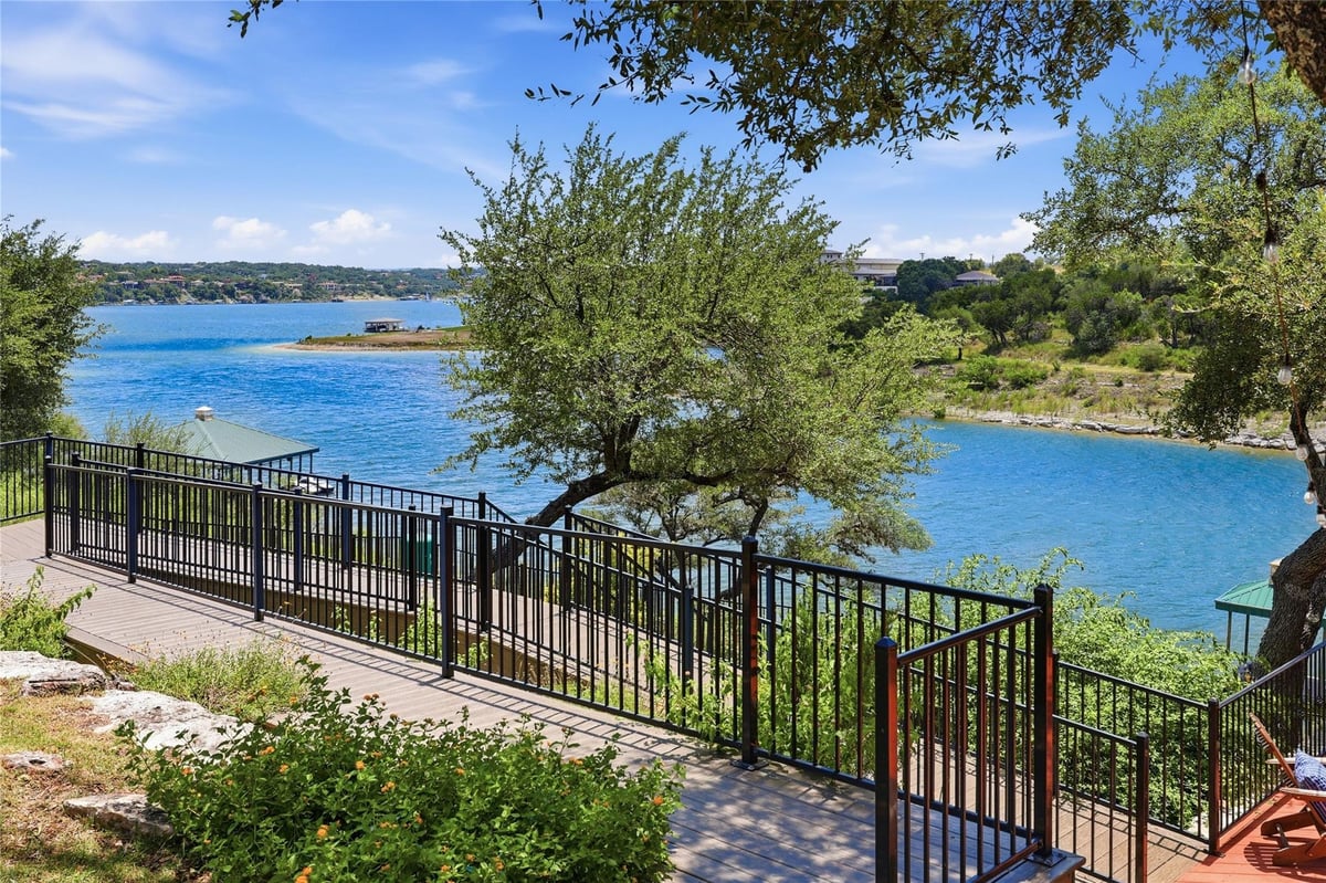 View 1307 Osprey Ridge LOOP in Waterford On Lake Travis Sec 2 1307 Osprey Ridge LOOP - front exterior - Luxury home in Waterford On Lake Travis Sec 2, Lago Vista, TX