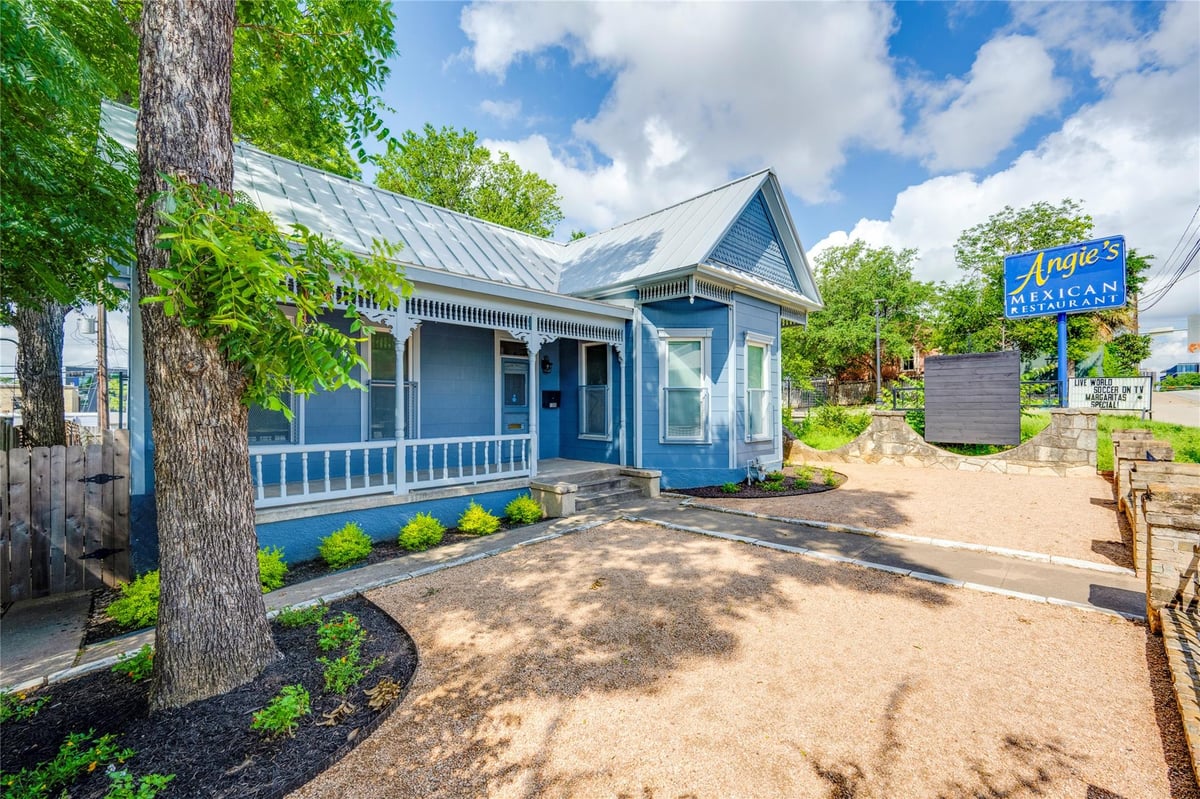 View 1309 E 7th ST in Division A 1309 E 7th ST - front exterior - Luxury home in Division A, Austin, TX