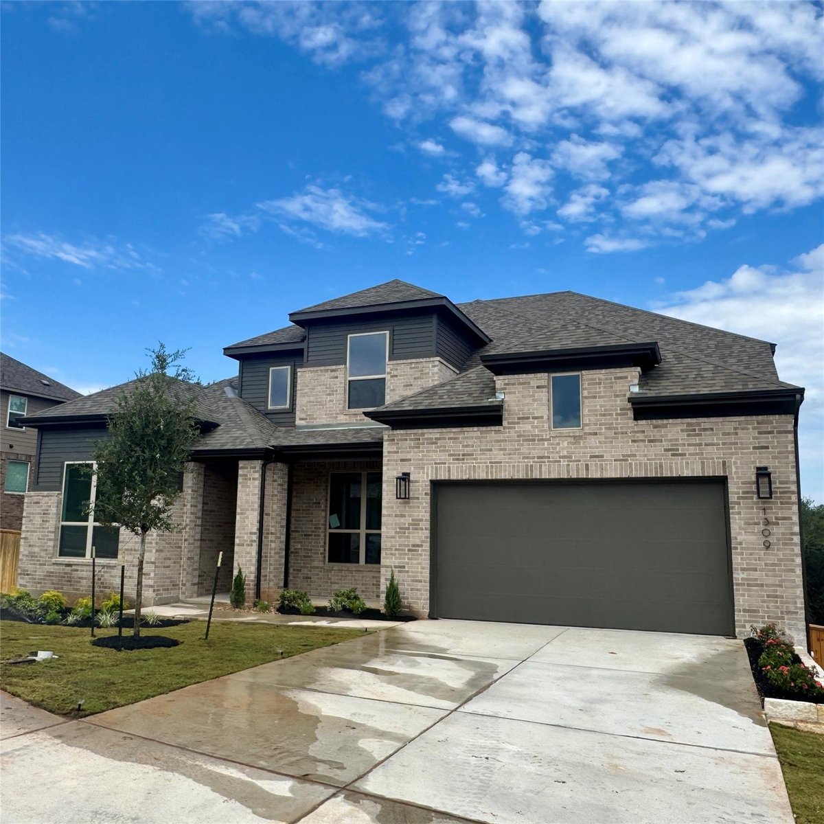 View 1309 White Daisy LN in Parkside On The River 1309 White Daisy LN - property photo 1 - Luxury home in Parkside On The River, Georgetown, TX