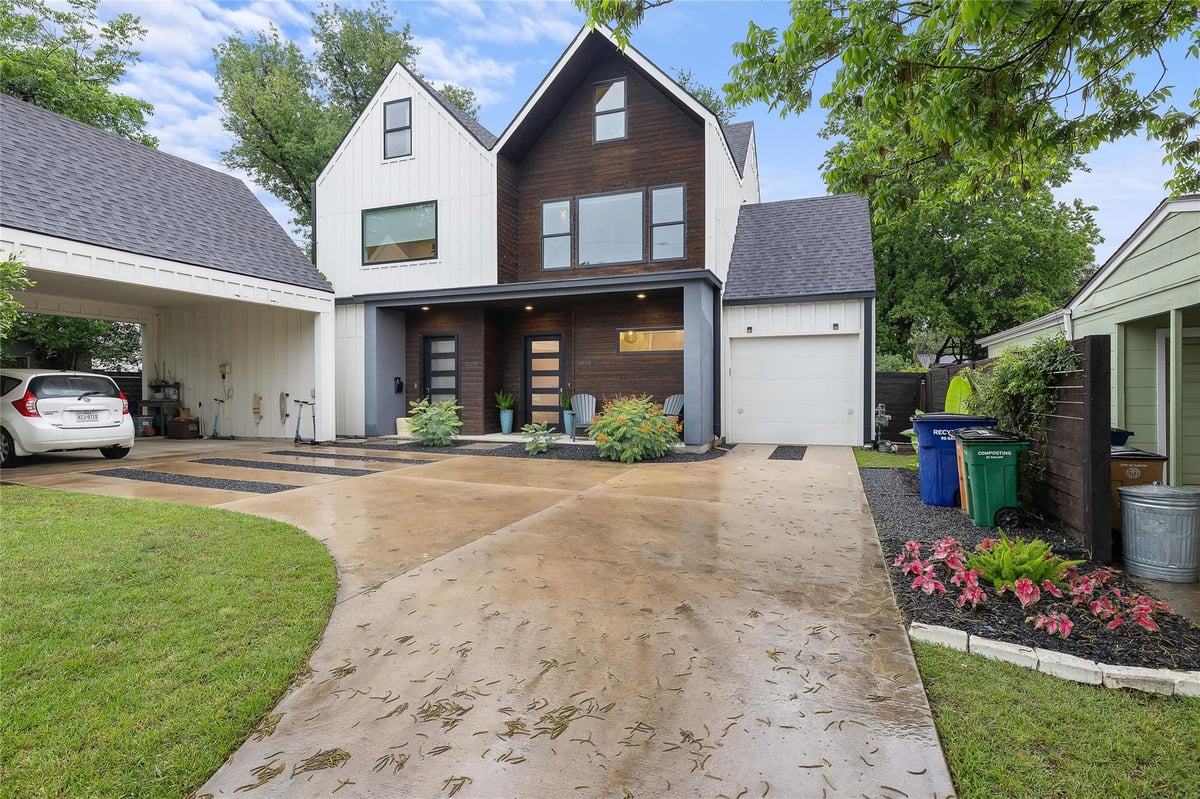 View 1310 Choquette Dr Unit #B in 1310 Choquette Drive Condos 1310 Choquette Dr Unit #B - front exterior - Luxury home in 1310 Choquette Drive Condos, Austin, TX