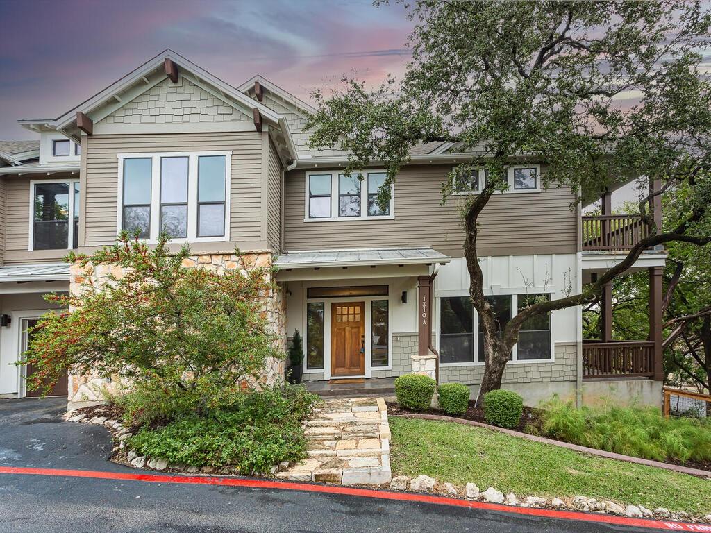 View 1310 Newning Ave Unit #A in Fairview Commons 1310 Newning Ave Unit #A - front exterior - Luxury home in Fairview Commons, Austin, TX