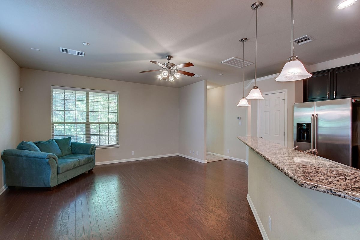 View 1310 W Parmer LN Unit #3B in Austin 1310 W Parmer LN Unit #3B, photo 1, Austin, Austin, TX