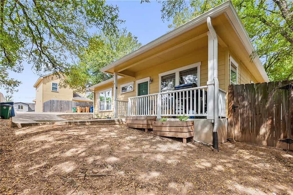 View 1311 E M Franklin Ave Unit #2 in Division B 1311 E M Franklin Ave Unit #2 - front exterior - Luxury home in Division B, Austin, TX