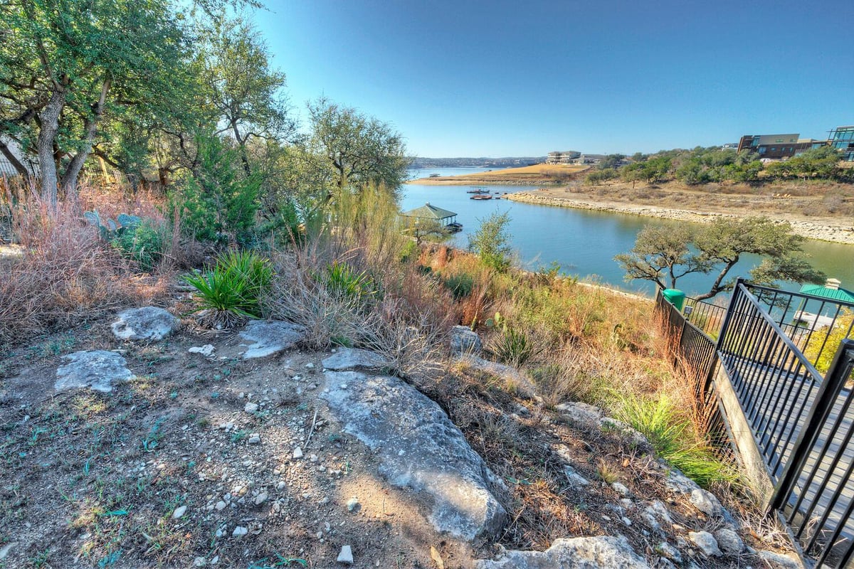 Primary bedroom at 1311 Osprey Ridge Loop - Waterford On Lake Travis Sec 2, Lago Vista, TX