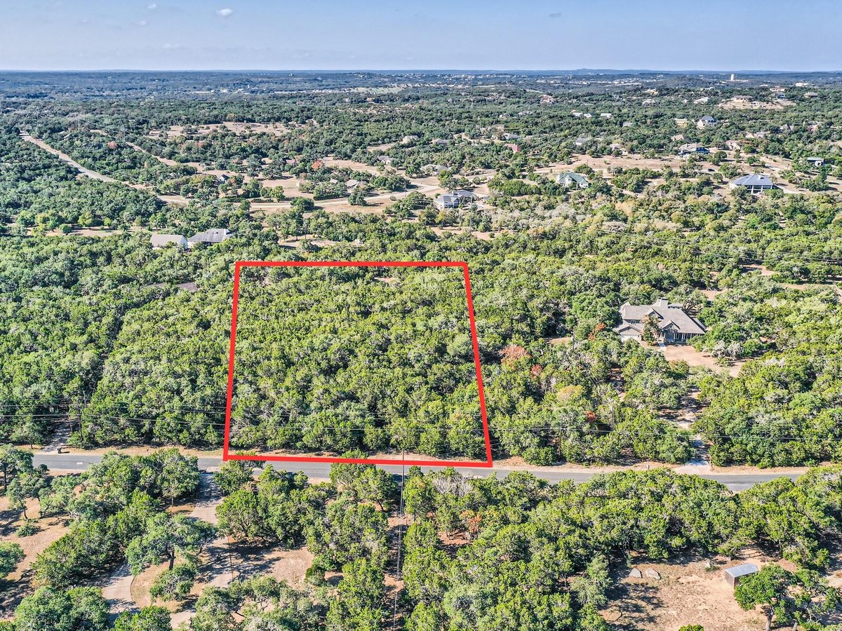 View 13112 S Madrone Trl in Bear Creek Oaks 13112 S Madrone Trl - front exterior - Luxury lot in Bear Creek Oaks, Austin, TX