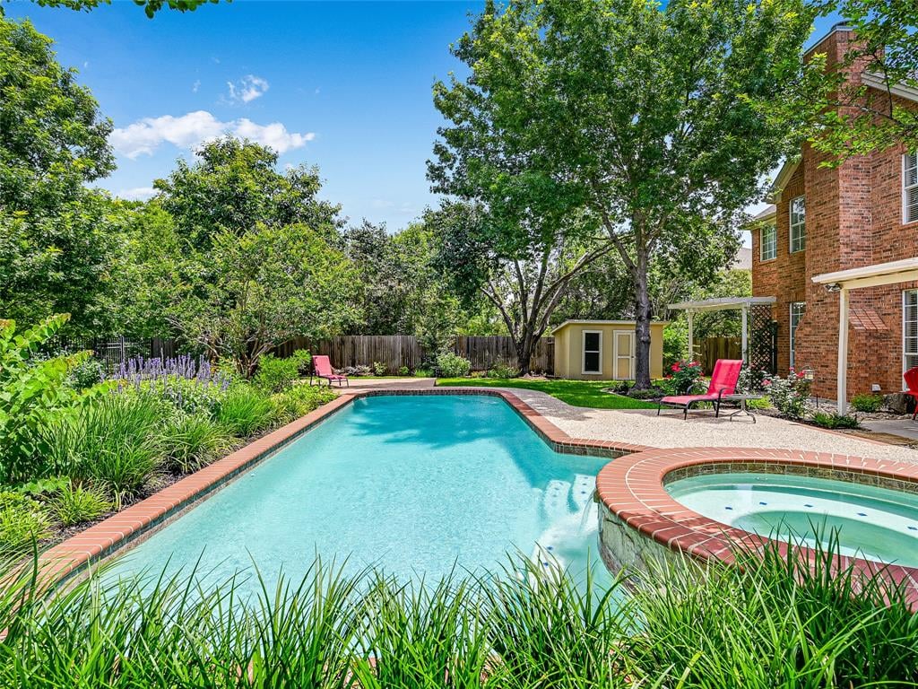 13116 Coriander Dr - front exterior - Luxury home in Estates At Hunters Chase Sec 01, Austin, TX