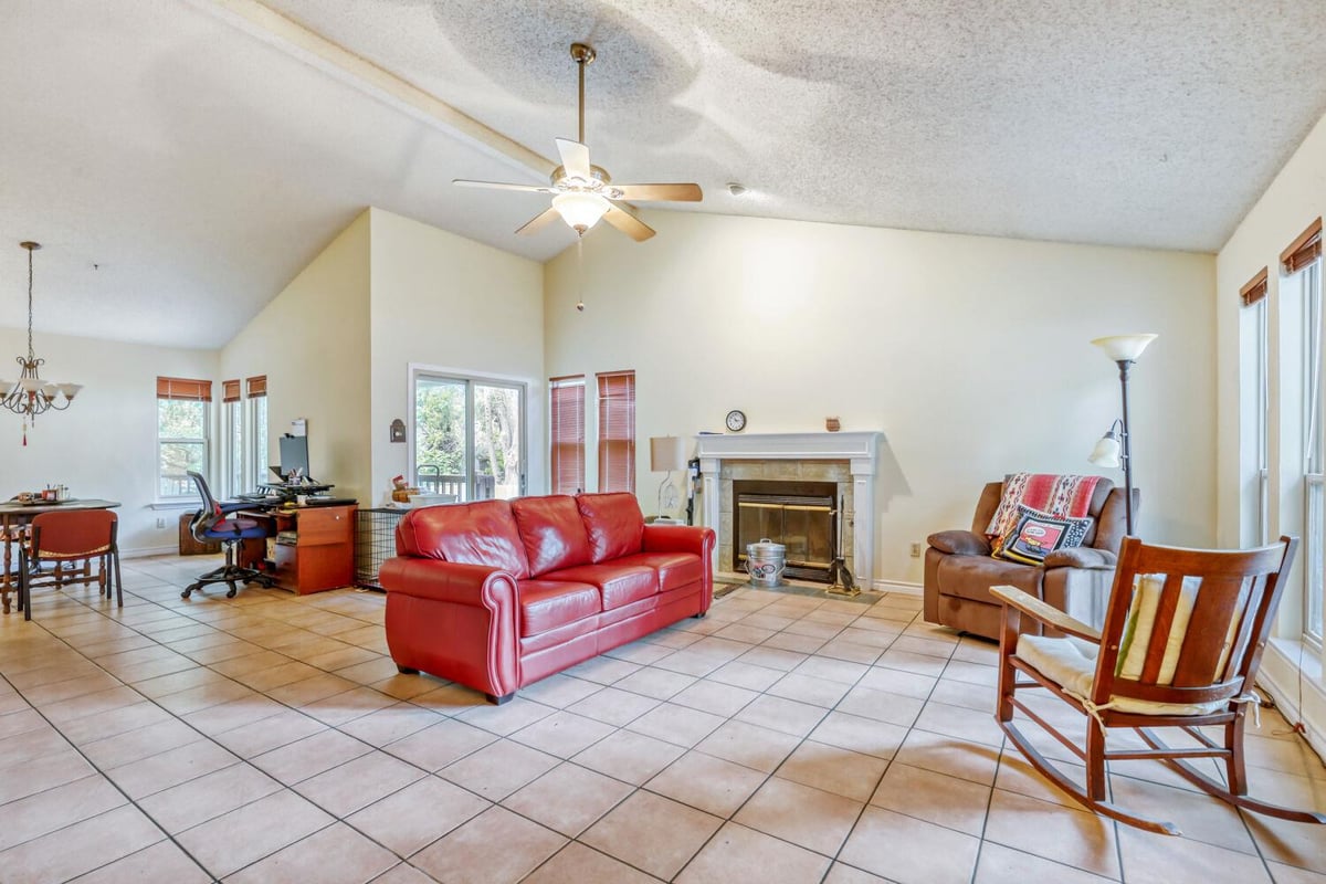 Kitchen at 13129 New Boston Bnd - 3 bed 2 bath home