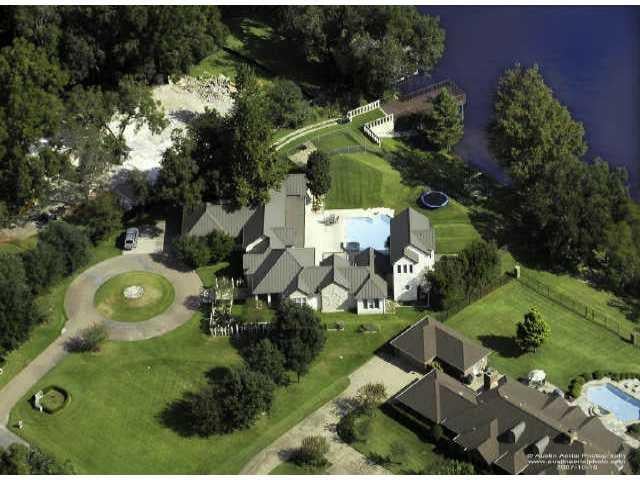 View 1313 N Weston Ln in Rob Roy 1313 N Weston Ln - property photo 1 - Luxury home in Rob Roy, Austin, TX
