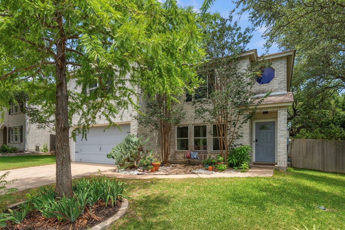 View 1314 Chalk LN in Ranch & Cypress Crk Sec 06 1314 Chalk LN - front exterior - Luxury home in Ranch & Cypress Crk Sec 06, Cedar Park, TX