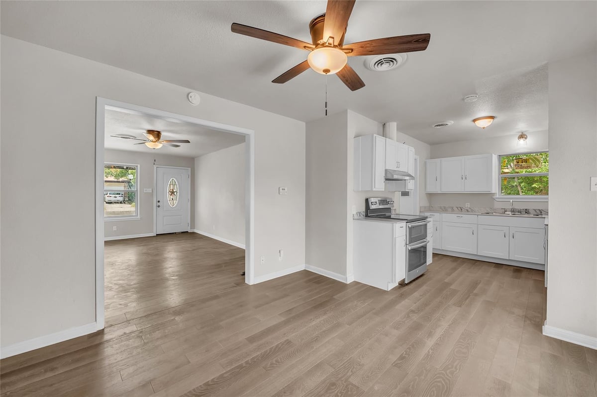 Bathroom at 1314 Gardenia Ave - 3 bed 1 bath home