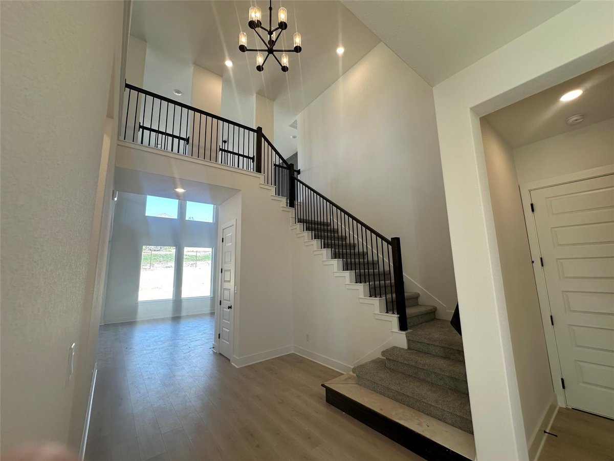 Bathroom at 1316 Jolie Rose Bnd - 4 bed 4 bath home