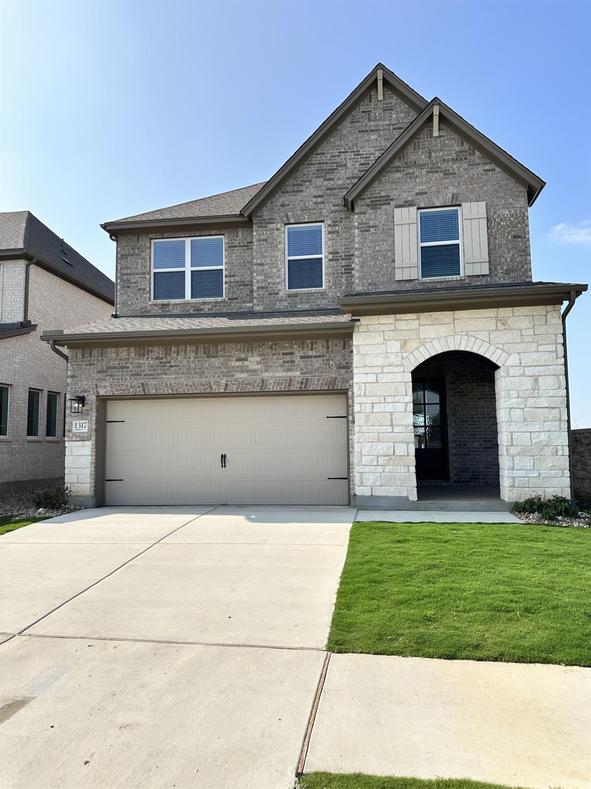 View 1317 South Brook Dr in South Brook 1317 South Brook Dr - property photo 1 - Luxury home in South Brook, Leander, TX