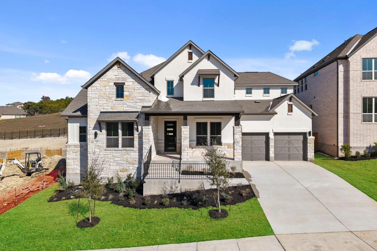 Living area at 1320 Jolie Rose Bnd - 4 bed 3 bath home