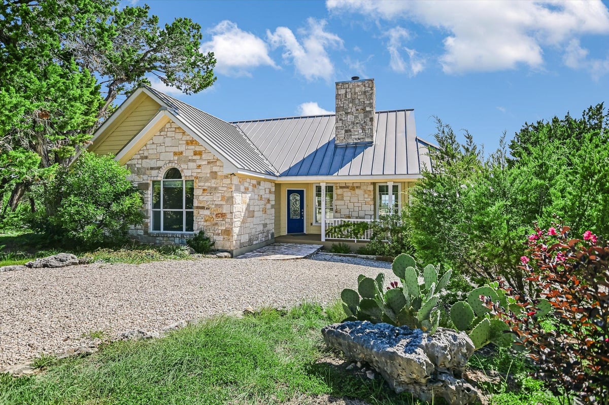 View 1320 Serenity Dr in Z Williamson Surv 1320 Serenity Dr - property photo 1 - Luxury home in Z Williamson Surv, Fischer, TX