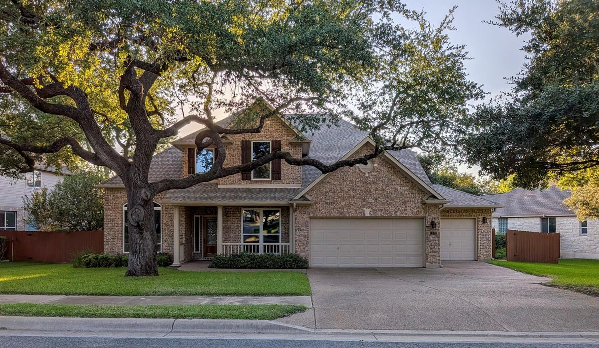 View 1322 Becca Teal PL in Wood Glen Sec 06 1322 Becca Teal PL - property photo 1 - Luxury home in Wood Glen Sec 06, Round Rock, TX