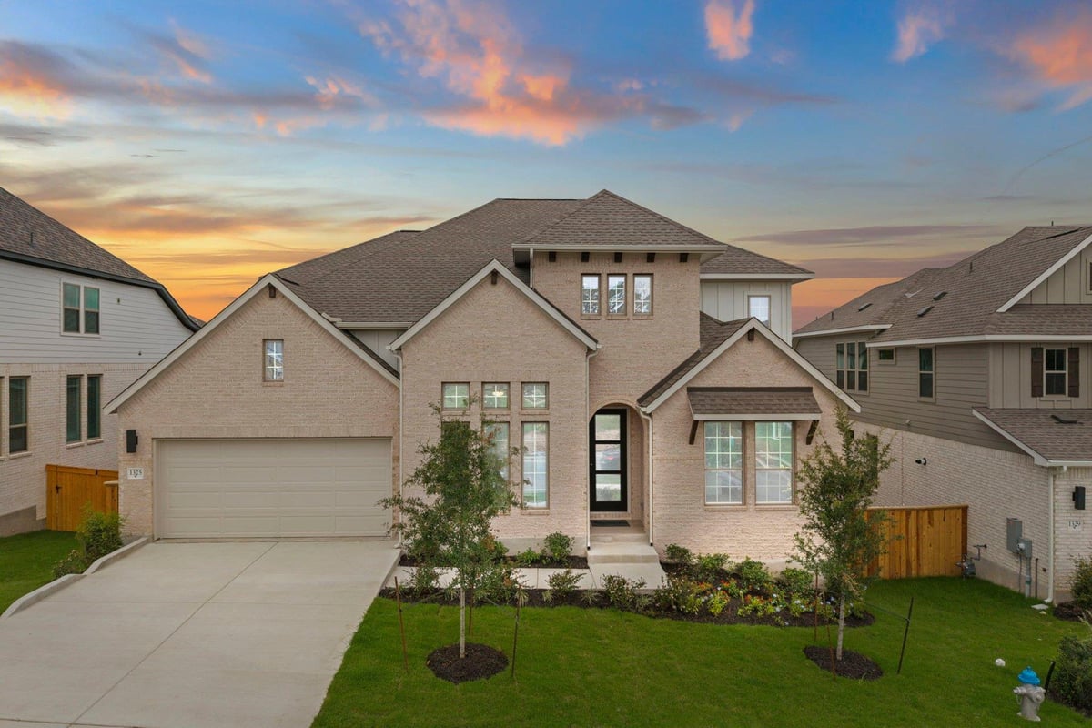 View 1325 White Daisy LN in Parkside on the River 1325 White Daisy LN - front exterior - Luxury home in Parkside on the River, Georgetown, TX