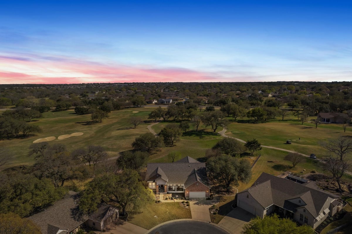 133 Painted Bunting LN - property photo 1 - Luxury home in Sun City Georgetown Neighborhood 12a Ph 02 Pu, Georgetown, TX
