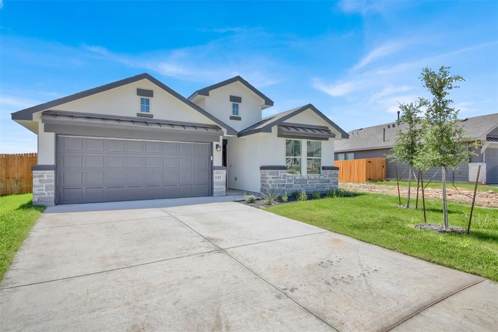 133  Woods Edge Ln - front exterior - Luxury home in Morning Star, Georgetown, TX