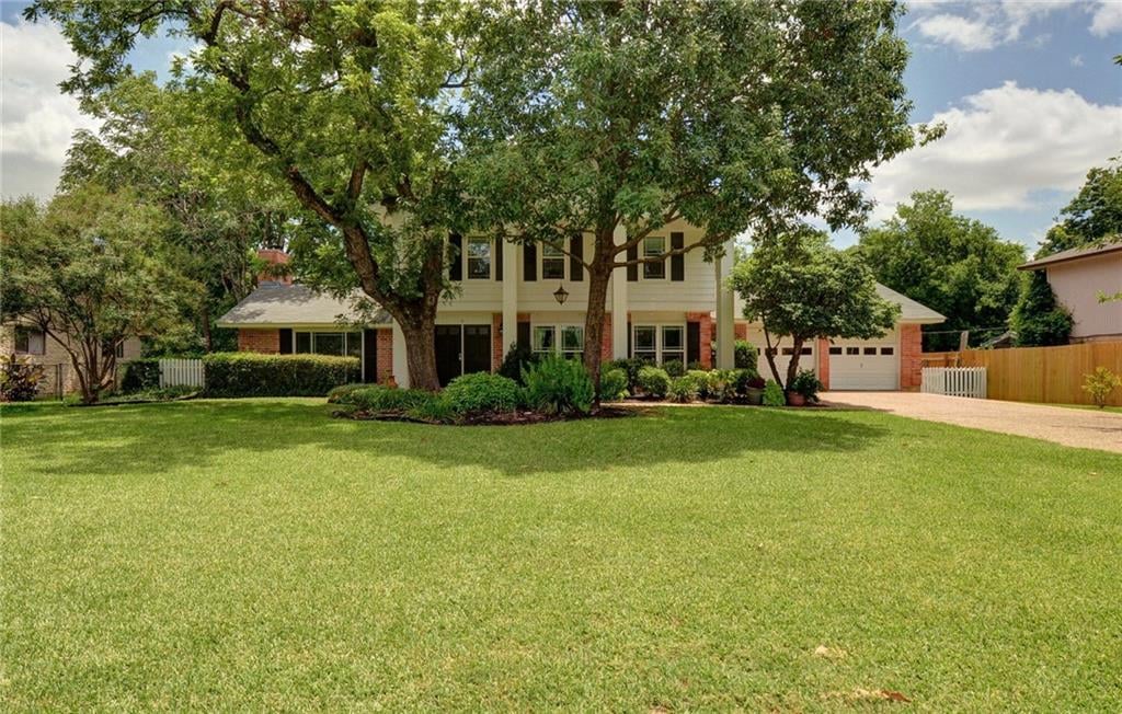 View 13309 Broadmeade Ave in Forest North Estates Ph 3 13309 Broadmeade Ave - front exterior - Luxury home in Forest North Estates Ph 3, Austin, TX