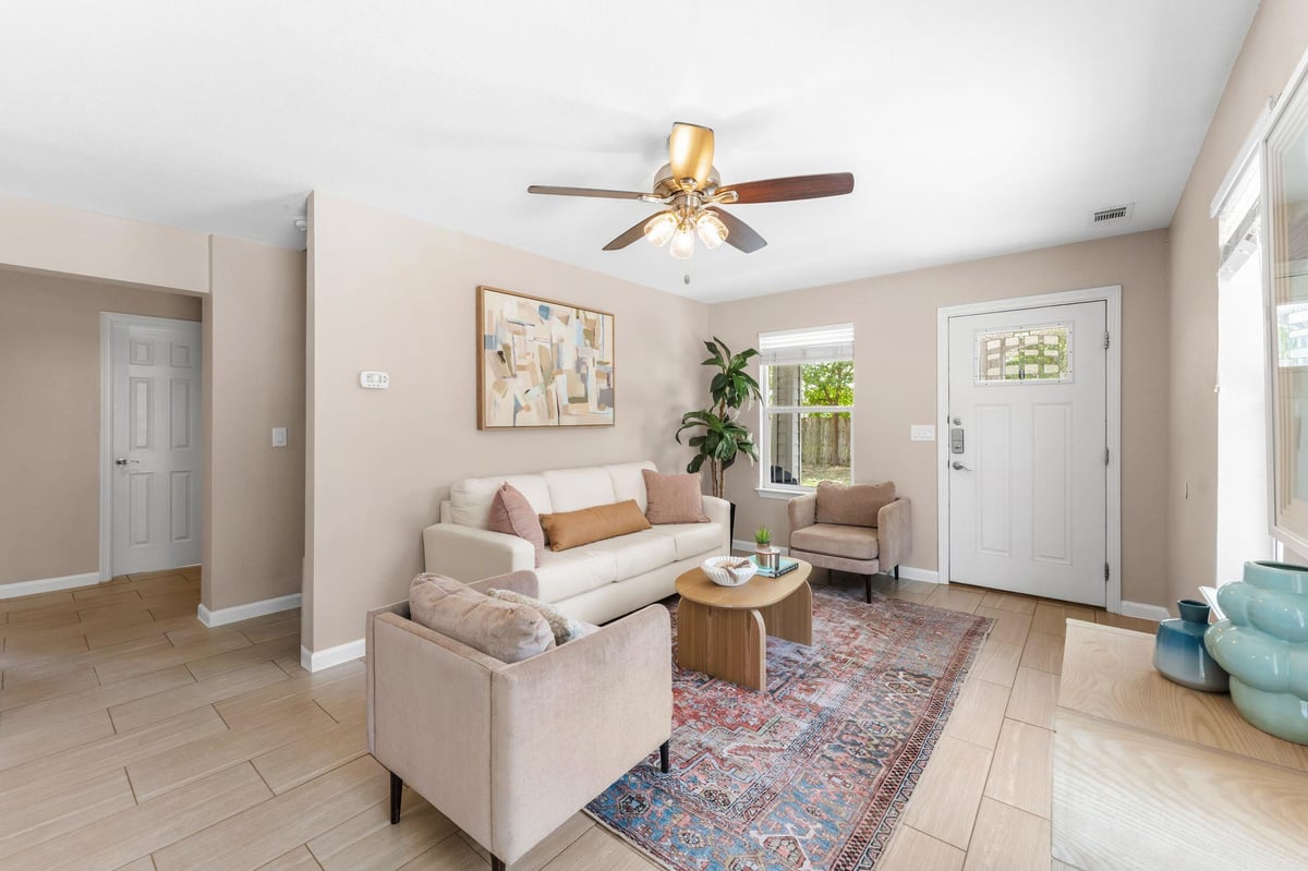 View 13323 Villa Park Dr Unit B Unit #B in Northwest Woods 13323 Villa Park Dr Unit B Unit #B - property photo 1 - Luxury home in Northwest Woods, Austin, TX