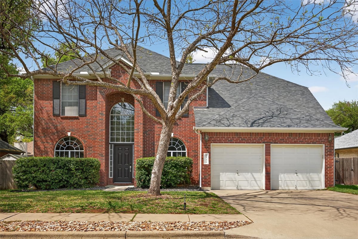 View 1333 Nightingale Dr in Cypress Mill 01 Sec 05 1333 Nightingale Dr - front exterior - Luxury home in Cypress Mill 01 Sec 05, Cedar Park, TX