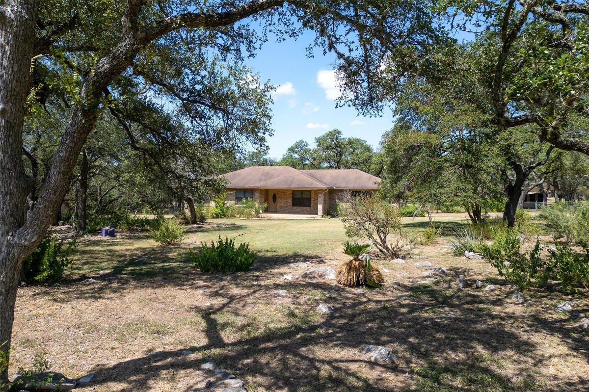 View 13402 Ramrod DR in Southwest Territory Sec 3 13402 Ramrod DR - property photo 1 - Luxury home in Southwest Territory Sec 3, Manchaca, TX