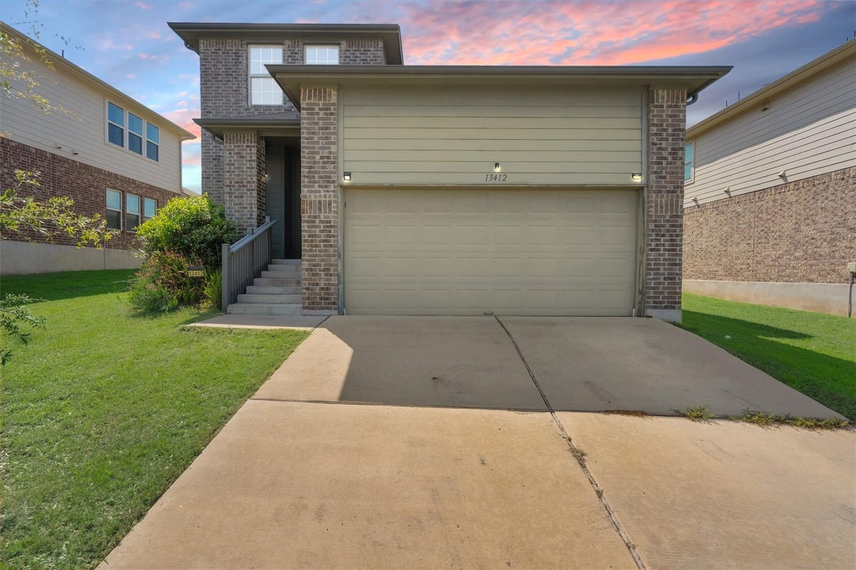 View 13412 Henneman DR in Cantarra Sec Iib-2 Sub 13412 Henneman DR - front exterior - Luxury home in Cantarra Sec Iib-2 Sub, Pflugerville, TX