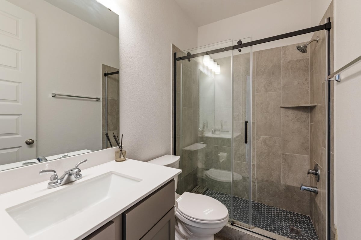 Bathroom at 1345 Golden Celebration Bnd - 4 bed 3 bath home