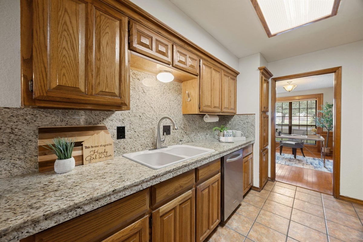 Bathroom at 1346 Amistad Dr - 6 bed 4 bath home