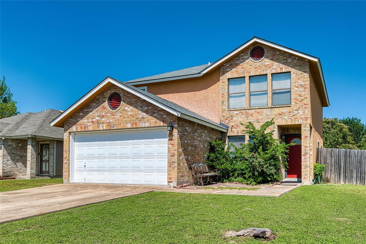 View 1347 Lakeside LOOP in Meadow Lake Sec 01-B Rev 1347 Lakeside LOOP - front exterior - Luxury home in Meadow Lake Sec 01-B Rev, Round Rock, TX