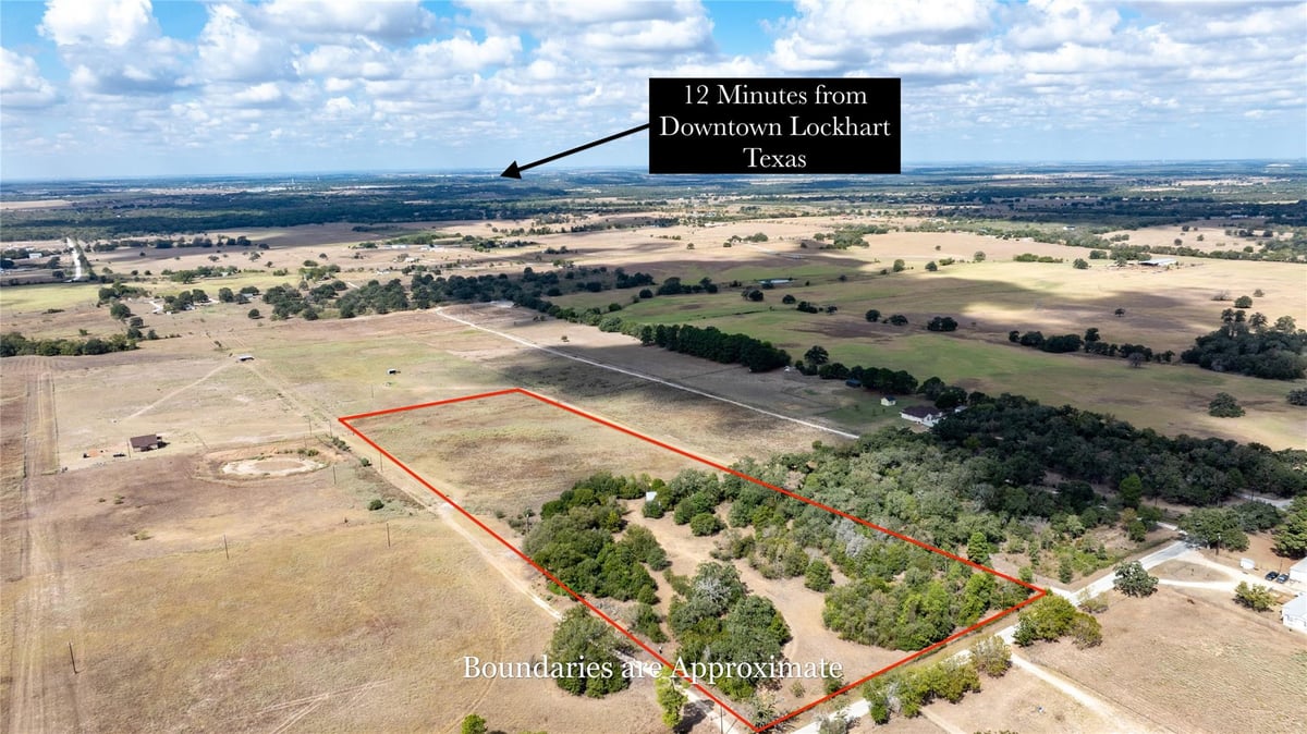 View 1350 Cattlemens Row in n/a 1350 Cattlemens Row - front exterior - Luxury home in n/a, Lockhart, TX