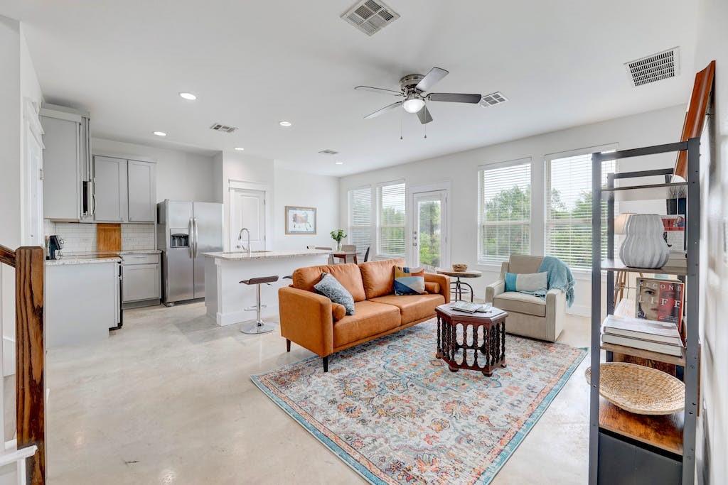 View 13501 Metric Blvd Unit #3 in Scofield Farms Mdws Condo 13501 Metric Blvd Unit #3 - front exterior - Luxury home in Scofield Farms Mdws Condo, Austin, TX