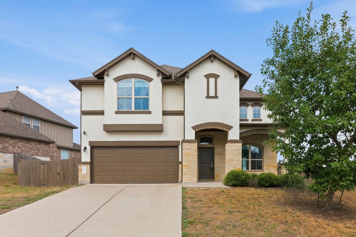 View 13517 Larrys LN in Manchaca 13517 Larrys LN, photo 1 of 40, Manchaca, Manchaca, TX