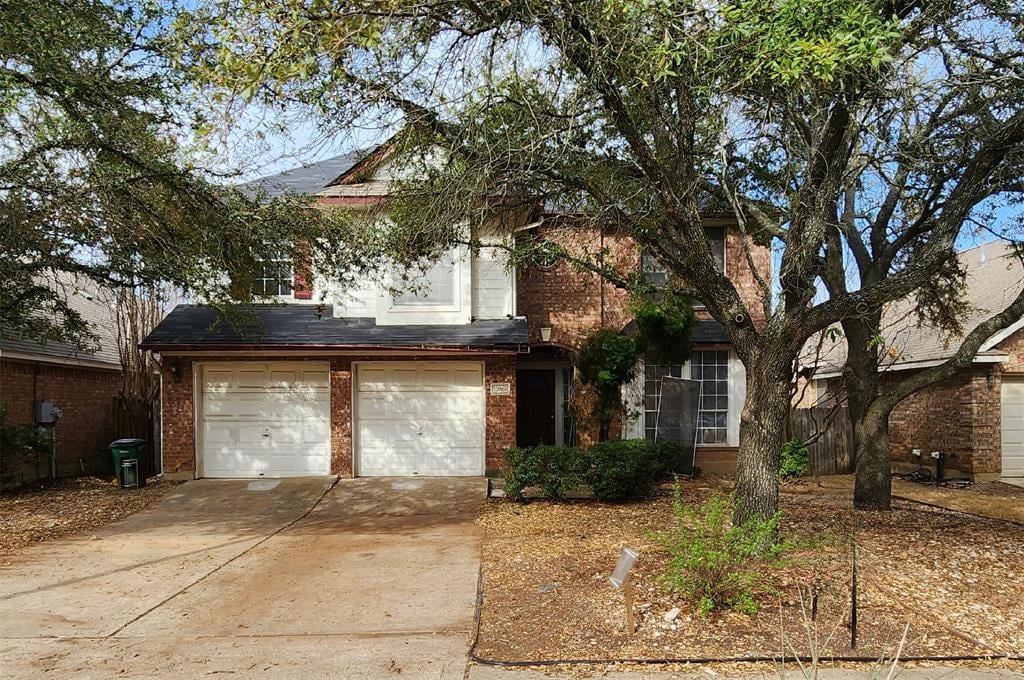 View 13561 ANAROSA Loop in Scofield Farms Ph 08 Sec 02 13561 ANAROSA Loop - front exterior - Luxury home in Scofield Farms Ph 08 Sec 02, Austin, TX