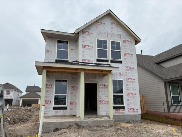 136 Greinert Dr - front exterior - Luxury home in Spring Creek, Taylor, TX