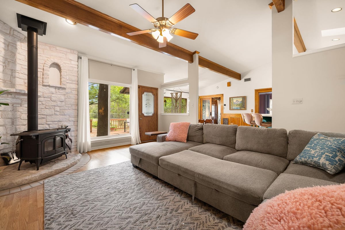 Living area at 136 Valley View Rd - 3 bed 2 bath home