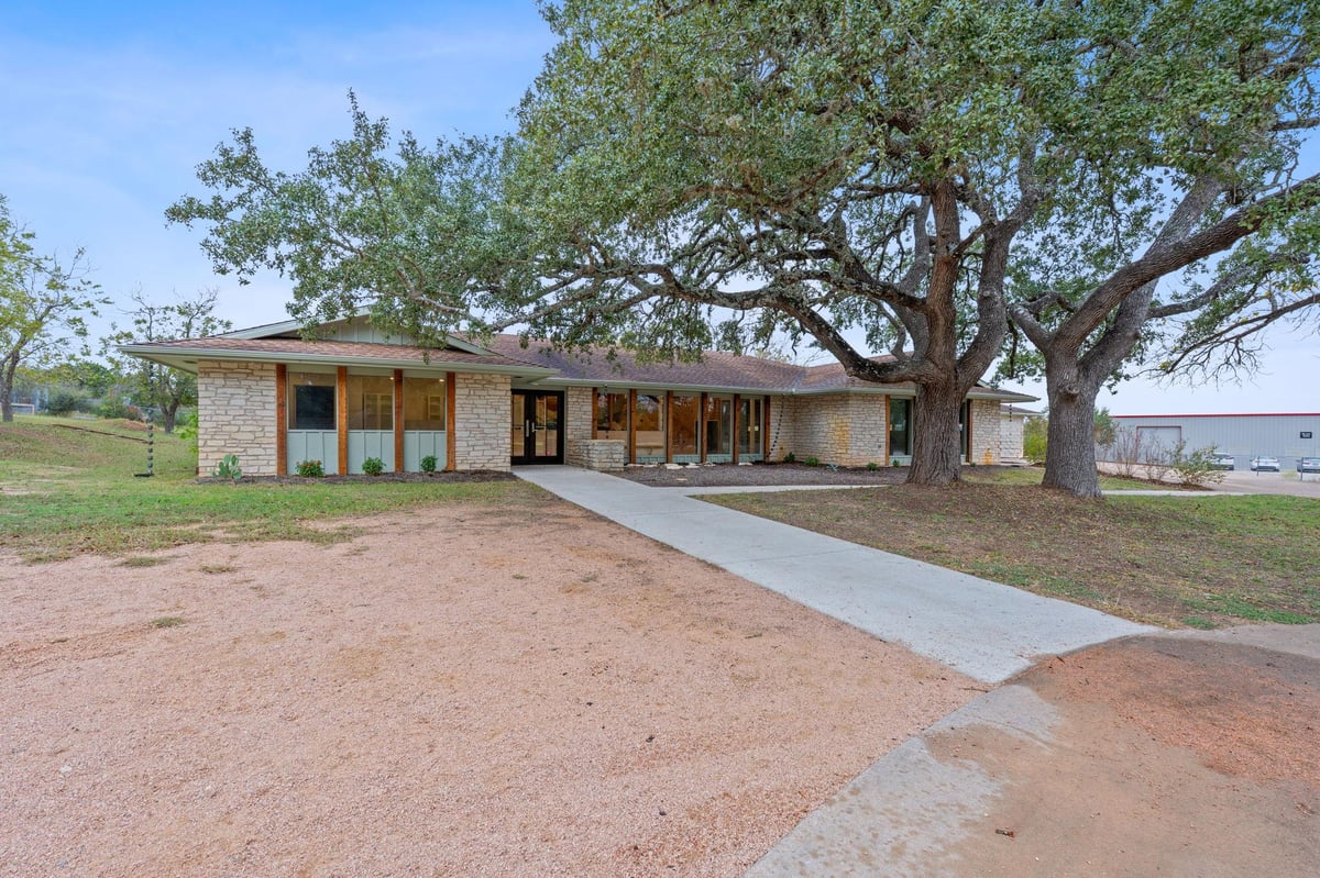 View 13617 Fitzhugh RD in none 13617 Fitzhugh RD - property photo 1 - Luxury home in none, Austin, TX